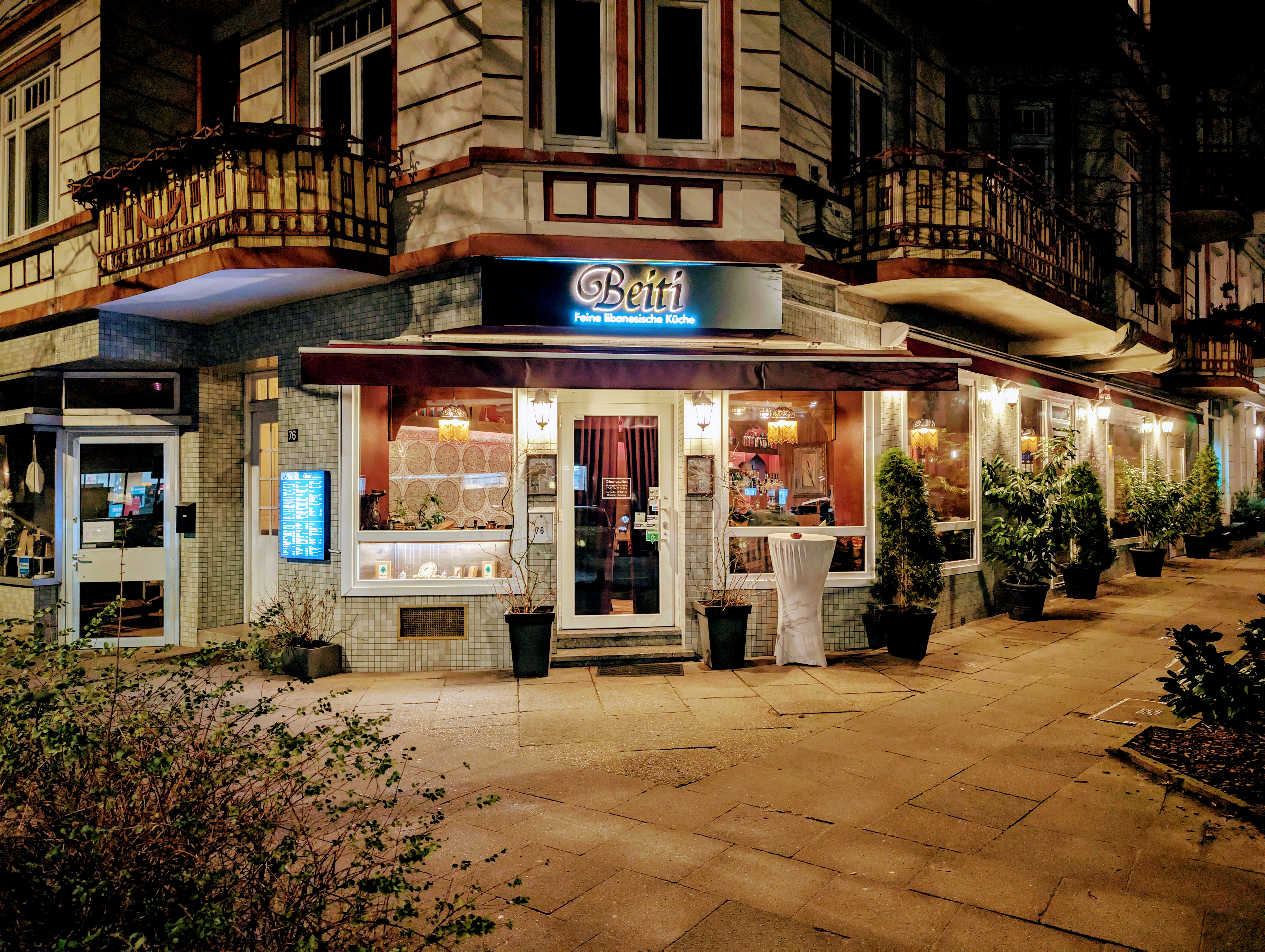 slider image
